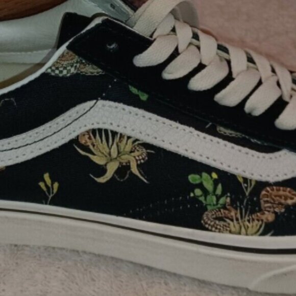 Vans Men's 7.5/Women's 9 Old Skool Desert Snake Black/White Suede VN0A5KRFB02 - Picture 8 of 12